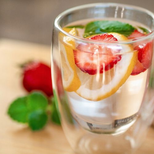 Kubek szklanka termiczna 450ml do kawy napojów Wessper 450ml podwójne dno na Arena.pl