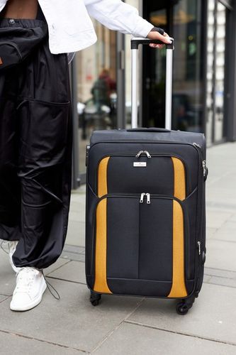 Walizka podróżna na kółkach miękka z kieszeniami średnia pojemna na Arena.pl