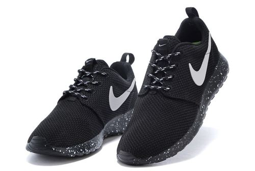 nike roshe run oreo