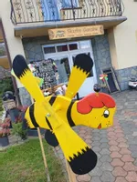 WIATRAK drewniany strach ogrodowy PSZCZOŁA OSA rękodzieł