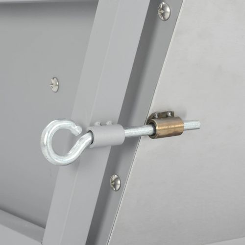 Rożen ze stali i żelaza na Arena.pl