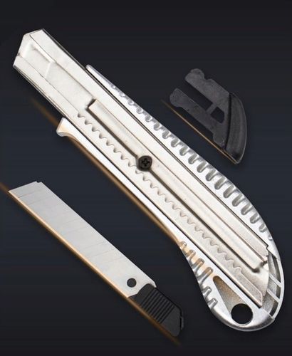 6x NÓŻ METALOWY NOŻYK TAPECIAK WYSUWANY Z OSTRZAMI OSTRZEM ŁAMANYM DO na Arena.pl