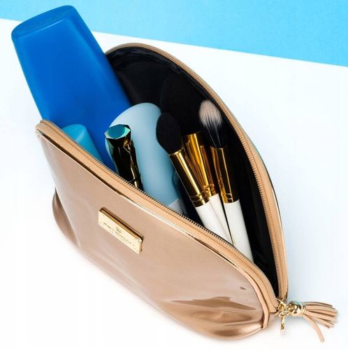 kosmetyczka podróżna w złotym kolorze z wodoodpornego materiału na Arena.pl