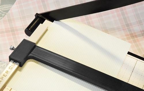 Gilotyna do papieru - metalowa na Arena.pl