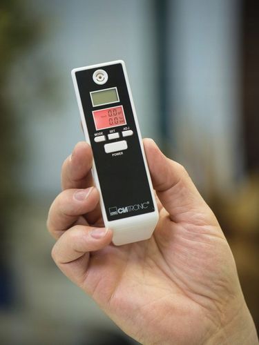 ALKOMAT CYFROWY BEZUSTNIKOWY POLICYJNY PRECYZYJNY TESTER ALKOHOLU LCD na Arena.pl