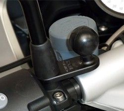 Ram Mount  - mocowanie z otworem 11mm (lusterka) na Arena.pl