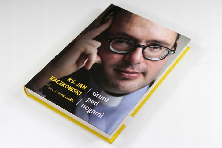 Grunt pod nogami zdjęcie 3