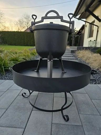 Kociołek żeliwny myśliwski 8 litrów zdjęcie 12