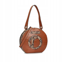 torebka damska nobo okrągła kuferek listonoszka camelowa z motywem węża