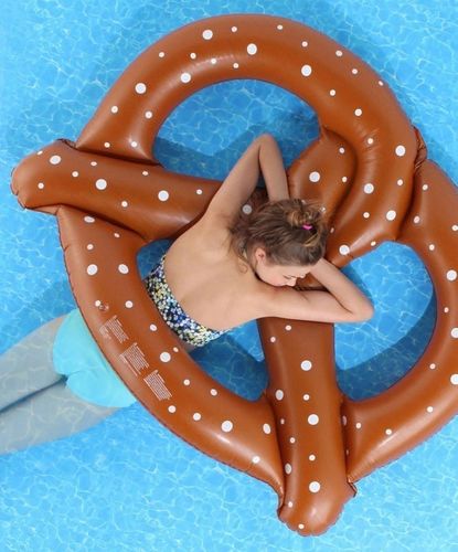 Materac dmuchany Precel #E1 na Arena.pl