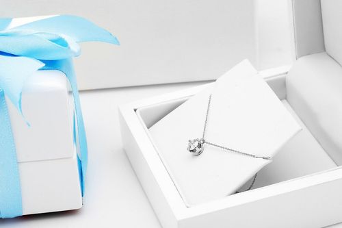 Złoty naszyjnik WBD5500 - Diament na Arena.pl