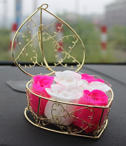 Flower box mydlane róże kwiaty na prezent urodziny imieniny dla kobiet na Arena.pl