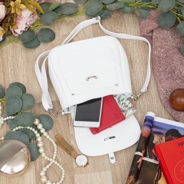 VERA PELLE torebka skórzana listonoszka z klapą i paskiem V645 biała zdjęcie 3