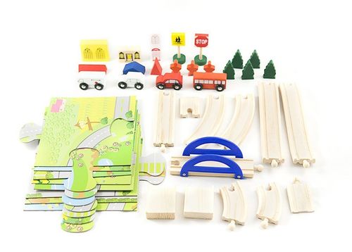 Drewniany samochodowy tor na Arena.pl