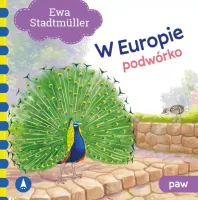 W Europie. Podwórko. Paw