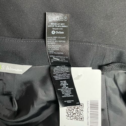 Spódnica Midi Czarna Rozkloszowana Wygodna i Stylowa Rozmiar 40 Damska na Arena.pl