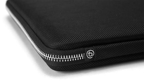 Booq Hardcase S - Pokrowiec MacBook Pro 13 na Arena.pl