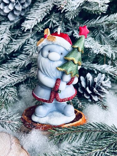 ŚWIECA Z WOSKU PSZCZELEGO ŚWIĘTY MIKOŁAJ Z CHOINKĄ 1 SZT na Arena.pl