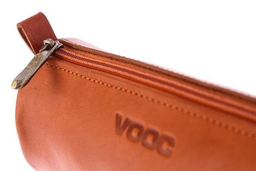 Duży okrągły piórnik Vintage P35 brąz na Arena.pl