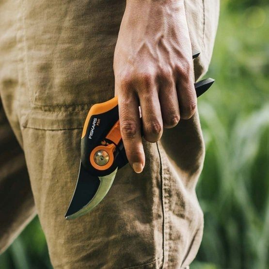 FISKARS SEKATOR SOLID NOŻYCOWY P341 1057164 zdjęcie 11