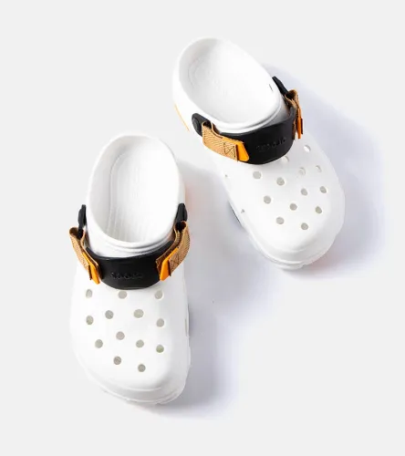 Białe perforowane klapki Crocs 42/43 na Arena.pl