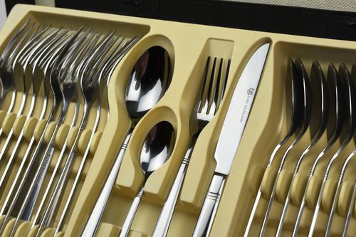 ZESTAW SZTUĆCE W WALIZCE 72 EL KOMPLET LUNA WALIZKA NA 12 OSÓB na Arena.pl