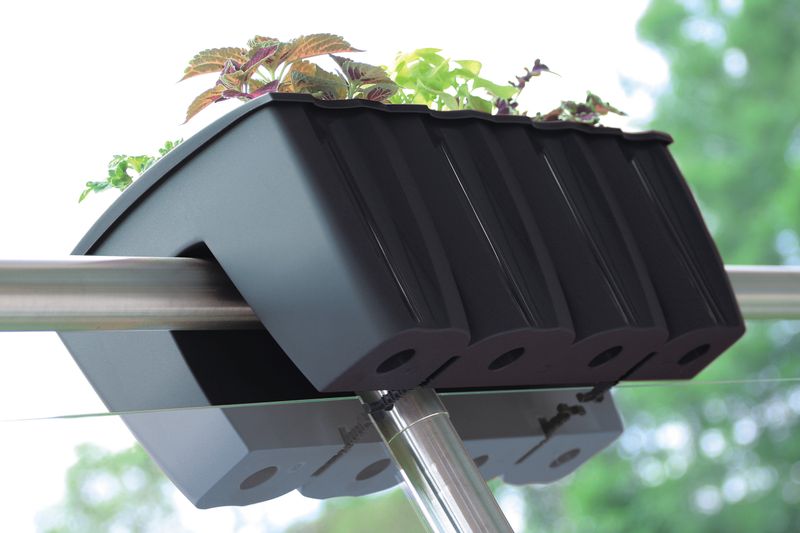 Skrzynka na balustradę DCRO600, Doniczka balkonowa + keramzyt 2l zdjęcie 5