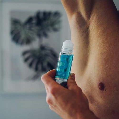 Antyperspirant roll-on (w kulce) SyNeo 5 - 50 ml, walka z na Arena.pl