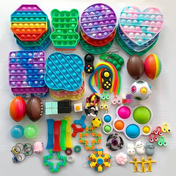 MYSTERY BOX ZESTAW FIDGET TOYS ANTYSTRESOWE POP IT Arena.pl