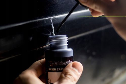 LAKIER SAMOCHODOWY ZAPRAWKA KAŻDY KOLOR ZAPRAWKOWY + BEZBARWNY + BUTELECZKI na Arena.pl