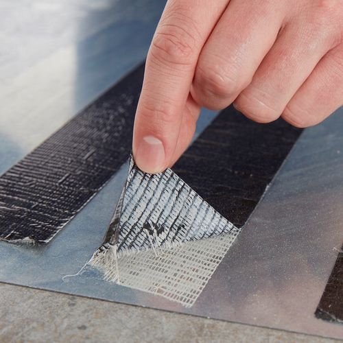 TESA Środek zmywacz w sprayu do usuwania kleju etykiet naklejek taśmy 200ml na Arena.pl