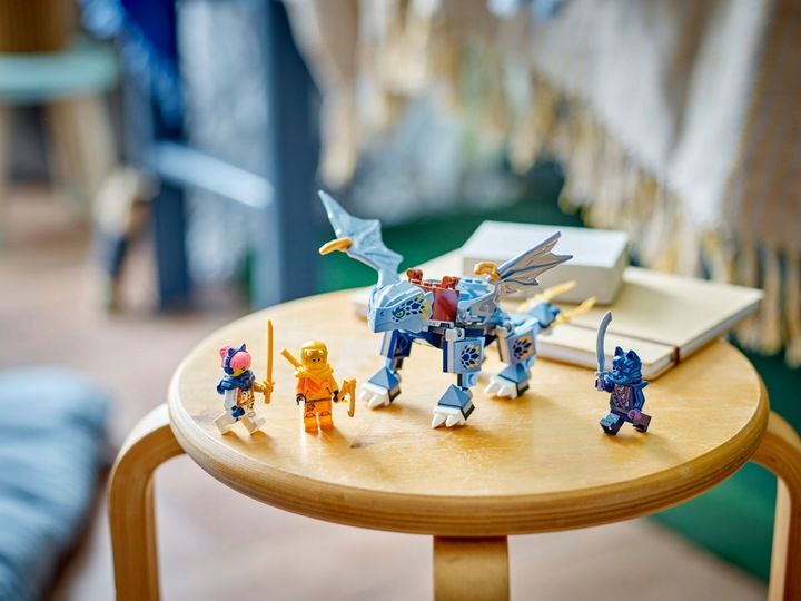 LEGO Ninjago Smoczątko Riyu 71810 zdjęcie 9