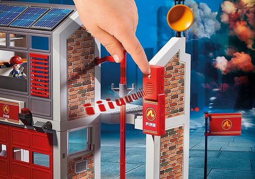 Playmobil Duża Remiza Strażacka 9462 Helikopter Efekty Dźwiękowe Strażak na Arena.pl