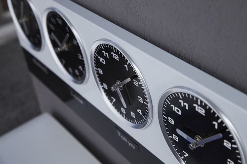 Zegar WORLD TIME na Arena.pl