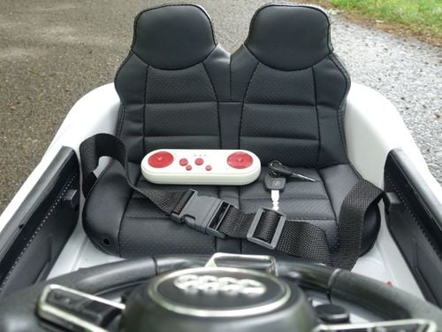 Audi R8 SPYDER Auto na akumulator Biały na Arena.pl
