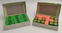 gumki szkolne 50-100szt.  - 2 wzory