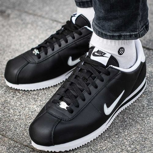 Nike Cortez Basic Jewel (833238-002)45.5 na Arena.pl
