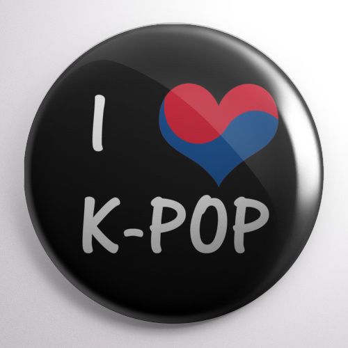 Przypinka I ♥ K-POP na Arena.pl