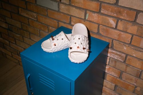 Damskie Buty Klapki Crocs Classic V2 209401 Slide 41-42 na Arena.pl