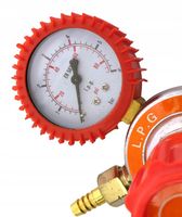 REDUKTOR BUTLOWY PROPAN-BUTAN LPG Z MANOMETREM