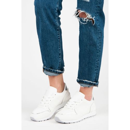 Wiązane Białe Trampki r.40 na Arena.pl