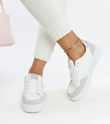 Białe-szare sneakersy na platformie Walda 41 na Arena.pl