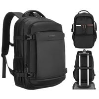 duży plecak podróżny w czarnym kolorze z miejscem na laptopa, zamykany