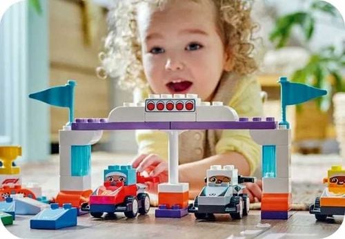 10445 - lego duplo - bolidy i kierowcy f1® na Arena.pl