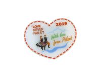 magnes reklamowy z plexi na lodówkę z nadrukiem UV logo 50 szt.