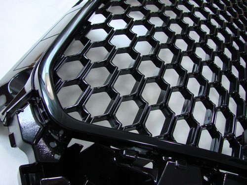 GRILL ATRAPADO  Audi A3 8V OD 2012 DO 2016 Roku RS3 LOOK CZARNY POŁYSK  PDC na Arena.pl