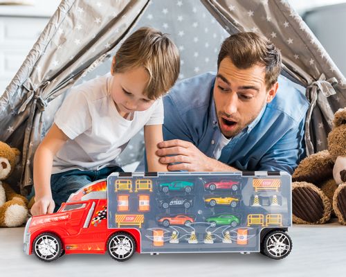 Ciężarówka z 6 Autkami 23 Elementy na Arena.pl