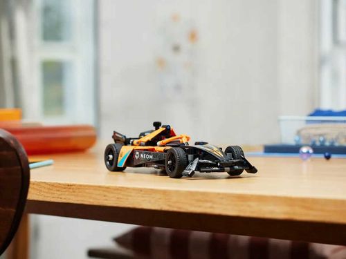 42169 - lego technic - neom mclaren formula e race car na Arena.pl