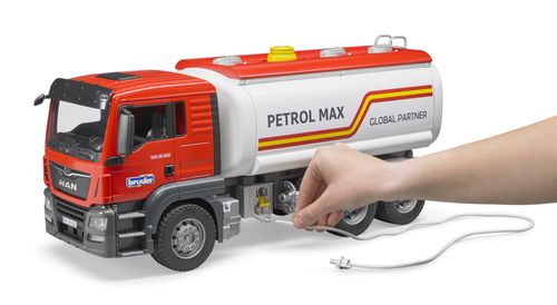 MAN cysterna Petrol Max na Arena.pl