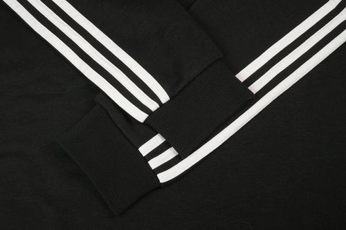 Bluza męska adidas Essentials Sweatshirt GK9078 L na Arena.pl